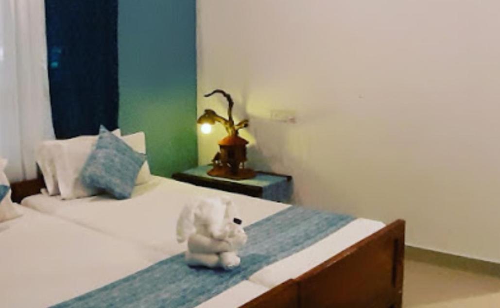 Fortingal Sea Resort Varkala Exteriör bild