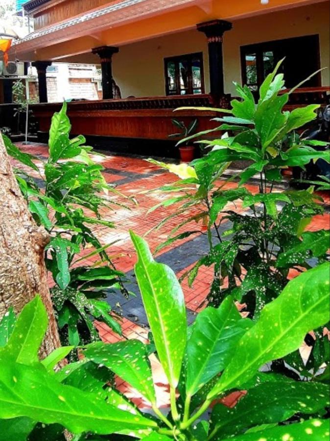 Fortingal Sea Resort Varkala Exteriör bild